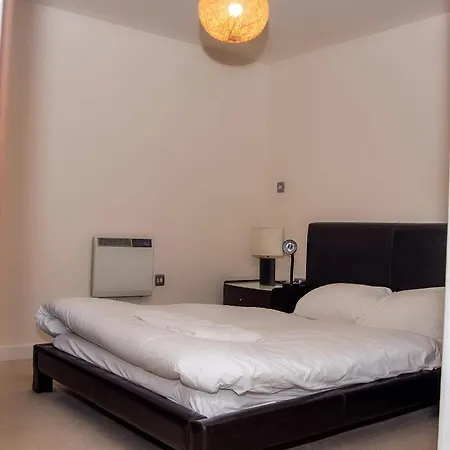 Mercury Apartment