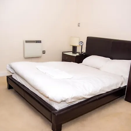 Mercury Apartment